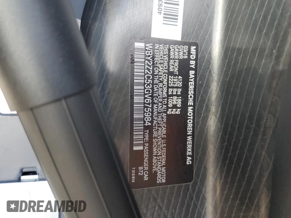 2016 BMW i8 z VIN WBY2Z2C53GV675984, wystawiony jako Copart lot #68881064 z przebiegiem 49 839 mil mil oraz Szkoda całkowita • Salvage title. Historia ofert i sprzedaży dostępna na DreamBid. Obrazek 12.