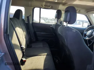 2016 Jeep Patriot Sport with VIN 1C4NJPBA5GD732418, listed as a Copart auction lot 45577185 with 203,575 mi miles and Clean Title. Bid and sale history available at carsss.com. Image 10.