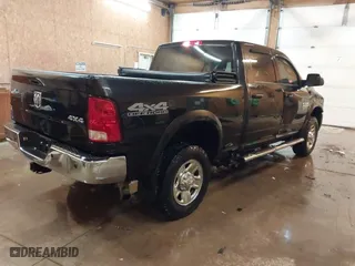 2018 Ram 2500 Tradesman with VIN 3C6UR5CJ5JG277725, listed as a IAAI auction lot 41577938 with 81,262 mi miles. Bid and sale history available at carsss.com. Image 4.
