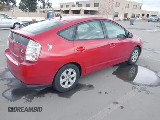 2008 Toyota Prius with VIN JTDKB20U383369155, listed as a IAAI auction lot 41943007 with 154,773 mi miles. Bid and sale history available at carsss.com. Image 4.