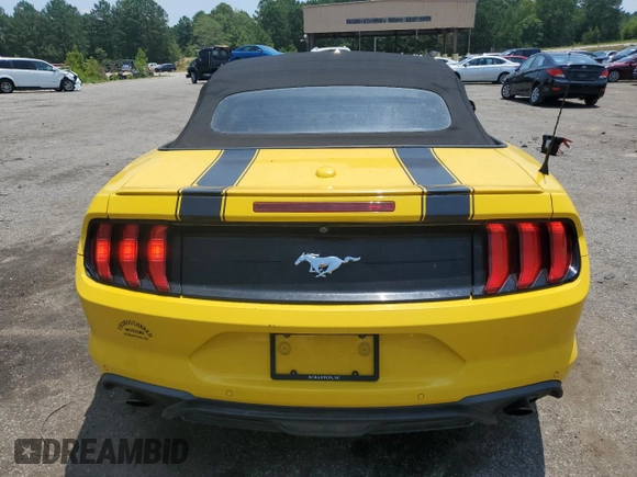 2018 Ford Mustang EcoBoost Premium with VIN 1FATP8UH1J5139393, listed as a Copart auction lot 60925365 with 135,841 mi miles and Clean title. Bid and sale history available at DreamBid. Image 6.