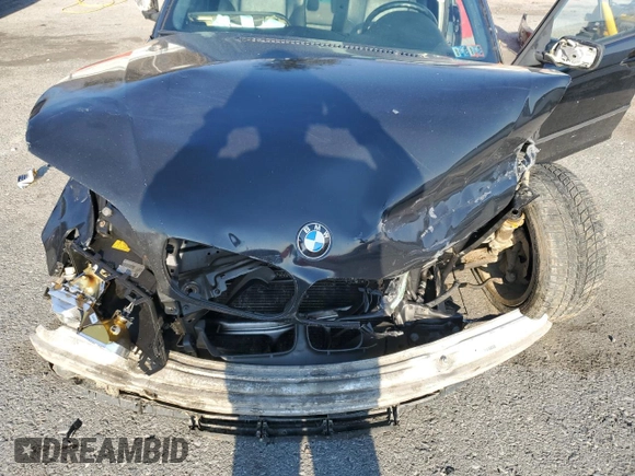 2005 BMW 3 Series 325i with VIN WBAEV33475KL64836, listed as a Copart auction lot 47637255 with 251,319 mi miles and Salvage Title. Bid and sale history available at carsss.com. Image 11.