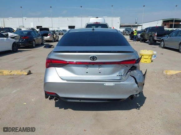 2021 Toyota Avalon XSE Nightshade with VIN 4T1EZ1FB6MU069666, listed as a IAAI auction lot 41684183 with 75,320 mi miles. Bid and sale history available at carsss.com. Image 16.