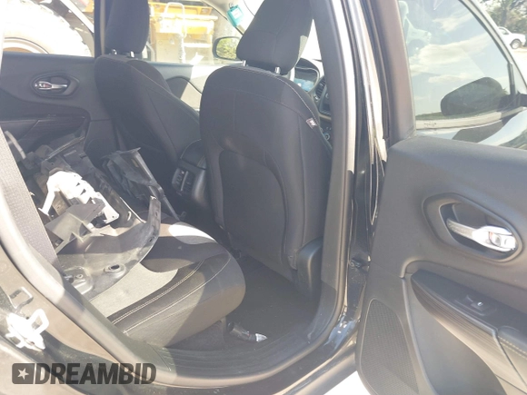 2017 Jeep Cherokee Altitude с VIN 1C4PJLAB5HW559579, выставлен на аукционе IAAI как лот 41767837 с пробегом 182 873 миль миль и . История ставок и продаж доступна на DreamBid. Изображение 8.