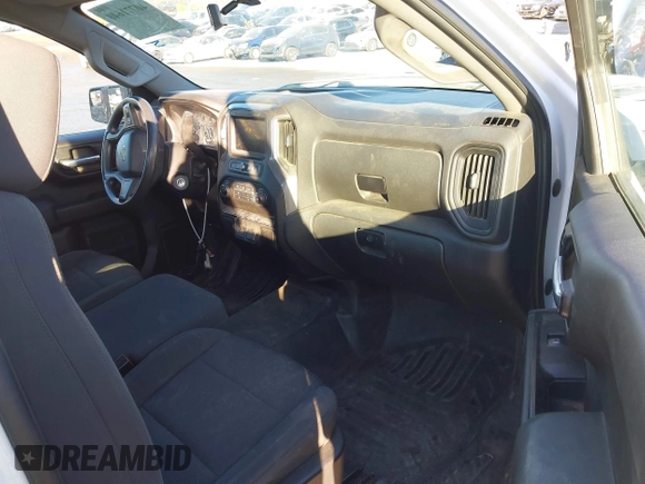 2020 Chevrolet Silverado 1500 Work Truck with VIN 3GCNWAEFXLG266603, listed as a IAAI auction lot 40771640 with 95,746 mi miles. Bid and sale history available at carsss.com. Image 5.