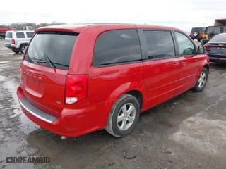 2012 Dodge Grand Caravan SXT with VIN 2C4RDGCG3CR408077, listed as a IAAI auction lot 41532827 with 170,716 mi miles. Bid and sale history available at carsss.com. Image 4.
