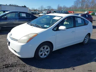 2008 Toyota Prius with VIN JTDKB20U983449446, listed as a IAAI auction lot 41864516 with 147,723 mi miles. Bid and sale history available at carsss.com. Image 2.