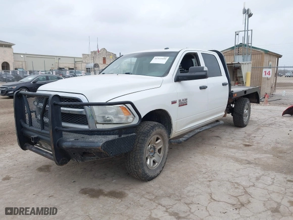 2018 Ram 2500 Tradesman with VIN 3C6UR5HJXJG293850, listed as a IAAI auction lot 41521600 with 151,477 mi miles. Bid and sale history available at carsss.com. Image 17.