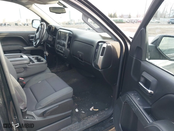 2015 Chevrolet Silverado 1500 LT with VIN 3GCUKREC6FG234389, listed as a IAAI auction lot 41008340 with 120,718 mi miles. Bid and sale history available at carsss.com. Image 5.