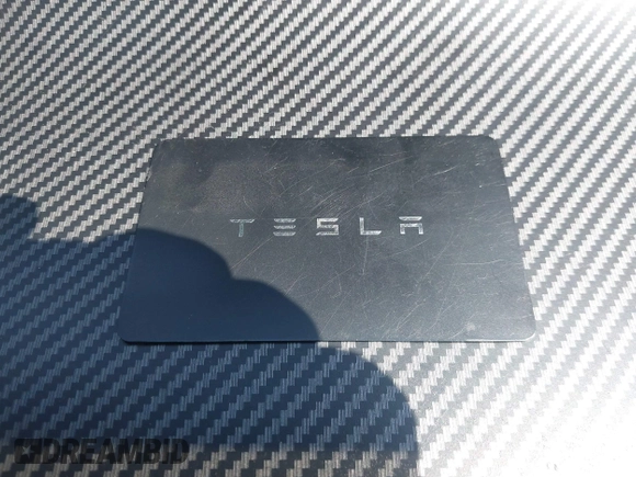 2018 Tesla Model 3 Long Range Battery with VIN 5YJ3E1EB1JF122786, listed as a IAAI auction lot 42010451 with 85,510 mi miles and . Bid and sale history available at DreamBid. Image 11.