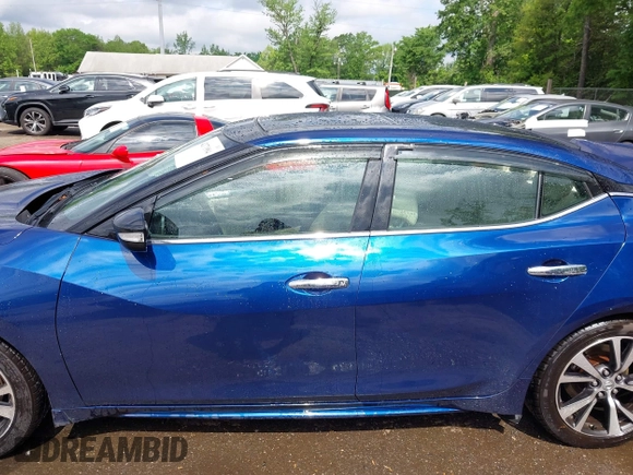 2016 Nissan Maxima SR with VIN 1N4AA6AP7GC398418, listed as a IAAI auction lot 42171994 with 214,232 mi miles and . Bid and sale history available at DreamBid. Image 14.