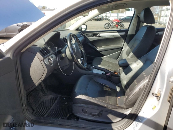 2012 Volkswagen Passat SE with VIN 1VWBP7A31CC095240, listed as a Copart auction lot 50832545 with 116,154 mi miles and Clean Title. Bid and sale history available at carsss.com. Image 7.