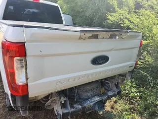2017 Ford F-250 Lariat с VIN 1FT7W2B69HED69769, выставлен на аукционе IAAI как лот 42901062 с пробегом 205 101 миль миль и . История ставок и продаж доступна на DreamBid. Изображение 28.