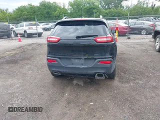2017 Jeep Cherokee Altitude with VIN 1C4PJMAS7HW589950, listed as a IAAI auction lot 42359634 with 133,619 mi miles and . Bid and sale history available at DreamBid. Image 17.
