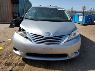 2012 Toyota Sienna XLE with VIN 5TDDK3DC5CS044711, listed as a Copart auction lot 58189195 with 112,172 mi miles and Salvage title. Bid and sale history available at DreamBid. Image 5.