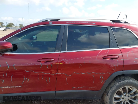 2019 Jeep Cherokee Latitude Plus with VIN 1C4PJLLBXKD444248, listed as a IAAI auction lot 42383148 with 114,532 mi miles and . Bid and sale history available at DreamBid. Image 14.