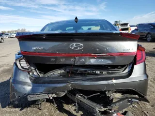 2021 Hyundai Sonata Hybrid Limited with VIN KMHL54JJ4MA036718, listed as a Copart auction lot 67736732 with 9,913 mi miles. Bid and sale history available at carsss.com. Image 6.