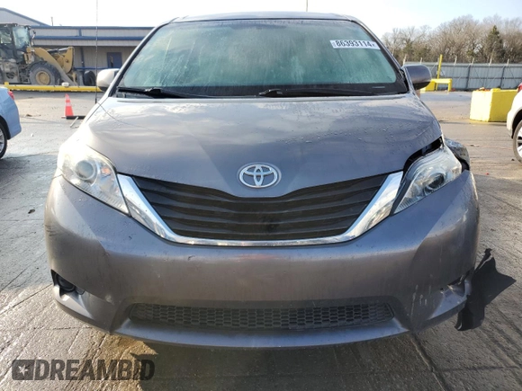 2014 Toyota Sienna LE AAS with VIN 5TDKK3DC8ES517561, listed as a Copart auction lot 86393114 with 212,231 mi miles and Clean Title. Bid and sale history available at DreamBid. Image 5.