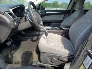 2016 Ford Fusion S z VIN 3FA6P0G73GR284930, wystawiony jako Copart lot #55420775 z przebiegiem 134 382 mil mil oraz Szkoda całkowita • Salvage title. Historia ofert i sprzedaży dostępna na DreamBid. Obrazek 7.