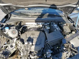 2024 Volkswagen Tiguan SE R-Line Black with VIN 3VV8B7AX9RM129190, listed as a Copart auction lot 88145965 with 3,921 mi miles and Salvage title. Bid and sale history available at DreamBid. Image 12.