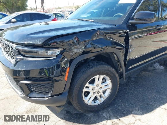 2023 Jeep Grand Cherokee Altitude with VIN 1C4RJHAG0PC513708, listed as a IAAI auction lot 41718535 with 33,133 mi miles and . Bid and sale history available at DreamBid. Image 6.