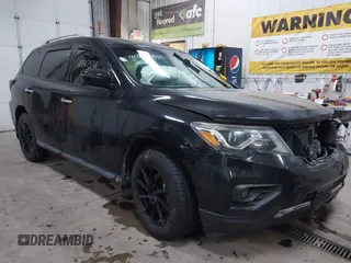2017 Nissan Pathfinder SV with VIN 5N1DR2MM3HC622517, listed as a IAAI auction lot 41547531 with 115,526 mi miles. Bid and sale history available at carsss.com. Image 1.