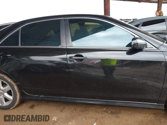 2008 Toyota Camry LE with VIN 4T1BK46K48U574586, listed as a IAAI auction lot 41756077 with 300,409 mi miles. Bid and sale history available at carsss.com. Image 13.