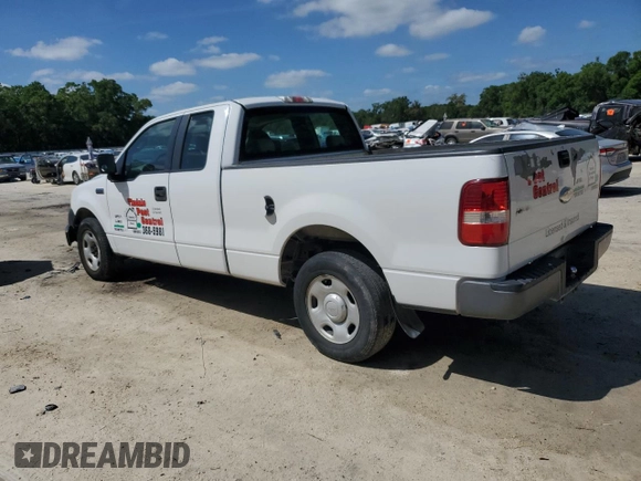 2008 Ford F-150 STX with VIN 1FTRX12W68FC05924, listed as a Copart auction lot 51925405 with 394,971 mi miles and Salvage Title. Bid and sale history available at carsss.com. Image 2.