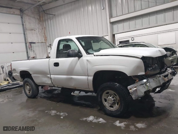 2007 Chevrolet Silverado 2500HD Classic LT1 with VIN 1GCHK24U67E195475, listed as a IAAI auction lot 41730658 with 1 mi miles. Bid and sale history available at carsss.com. Image 14.