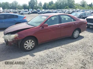 2005 Toyota Camry STD z VIN 4T1BE32K25U404245, wystawiony jako Copart lot #60156145 z przebiegiem 106 327 mil mil oraz Czysty tytuł • Clean title. Historia ofert i sprzedaży dostępna na DreamBid. Obrazek 1.