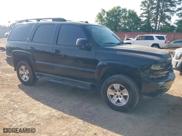 2005 Chevrolet Tahoe LT with VIN 1GNEK13T05R136750, listed as a IAAI auction lot 42054813 with 1 mi miles. Bid and sale history available at carsss.com. Image 1.