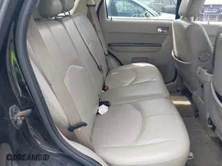 2008 Mercury Mariner with VIN 4M2CU39H28KJ29475, listed as a IAAI auction lot 40083583 with 174,716 mi miles. Bid and sale history available at carsss.com. Image 8.