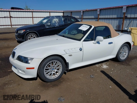 2000 BMW Z3 2.8 with VIN 4USCH3349YLF71113, listed as a IAAI auction lot 42623001 with 133,873 mi miles and . Bid and sale history available at DreamBid. Image 2.