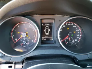 2012 Volkswagen GTI w/Conv & Sunroof PZEV с VIN WVWHD7AJ7CW202648, выставлен на аукционе Copart как лот 78369294 с пробегом 93 582 миль миль и Списание • Salvage title. История ставок и продаж доступна на DreamBid. Изображение 9.