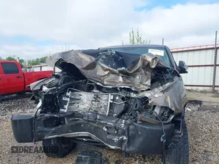 2010 Dodge 2500 SLT z VIN 3D7UT2CL7AG174645, wystawiony jako IAAI lot #42073179 z przebiegiem 158 842 mil mil oraz . Historia ofert i sprzedaży dostępna na DreamBid. Obrazek 6.