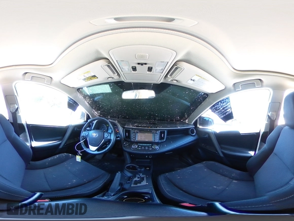 2018 Toyota RAV4 XLE with VIN 2T3WFREV2JW501793, listed as a Copart auction lot 52553015 with 67,918 mi miles and Salvage Title. Bid and sale history available at carsss.com. Image 16.