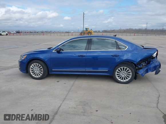 2016 Volkswagen Passat SE z VIN 1VWBS7A36GC037208, wystawiony jako IAAI lot #41461379 z przebiegiem 22 375 mil mil oraz . Historia ofert i sprzedaży dostępna na DreamBid. Obrazek 14.