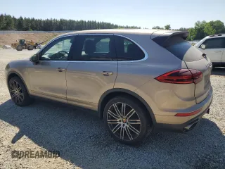 2016 Porsche Cayenne z VIN WP1AA2A25GKA37765, wystawiony jako Copart lot #54698215 z przebiegiem 100 290 mil mil oraz Szkoda całkowita • Salvage title. Historia ofert i sprzedaży dostępna na DreamBid. Obrazek 2.
