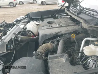 2023 Toyota Tundra Limited z VIN 5TFJA5EC9PX014983, wystawiony jako IAAI lot #42254688 z przebiegiem 42 270 mil mil oraz . Historia ofert i sprzedaży dostępna na DreamBid. Obrazek 20.