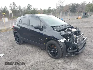 2022 Chevrolet Trax LT with VIN KL7CJLSM1NB513245, listed as a IAAI auction lot 41281243 with 23,686 mi miles. Bid and sale history available at carsss.com. Image 1.