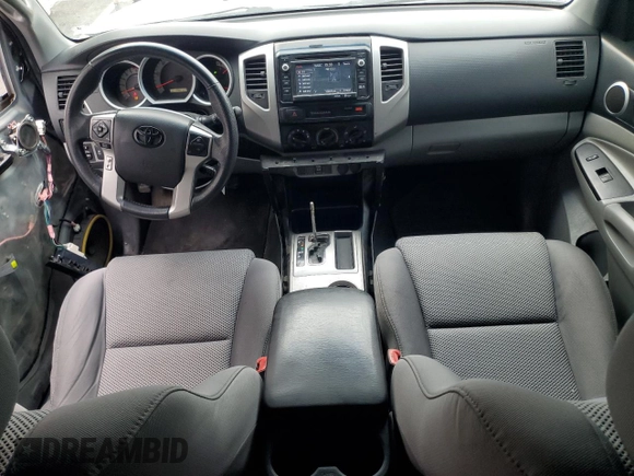 2015 Toyota Tacoma PreRunner with VIN 3TMKU4HN8FM046637, listed as a Copart auction lot 44077295 with 200,737 mi miles and Salvage title. Bid and sale history available at DreamBid. Image 8.