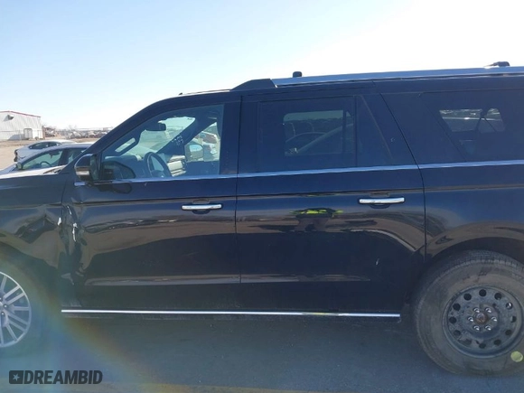 2023 Ford Expedition Max Limited with VIN 1FMJK2A85PEA55552, listed as a IAAI auction lot 41403850 with 36,481 mi miles. Bid and sale history available at carsss.com. Image 15.