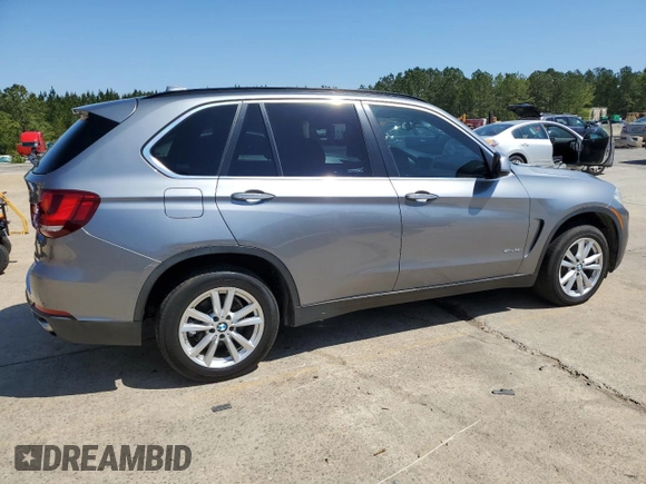 2014 BMW X5 sDrive35i with VIN 5UXKR2C56E0H33647, listed as a Copart auction lot 52218705 with 192,848 mi miles and Clean Title. Bid and sale history available at carsss.com. Image 3.