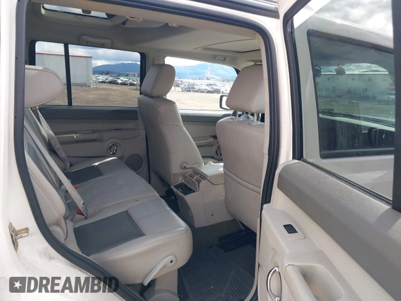 2007 Jeep Commander Limited с VIN 1J8HG58287C580732, выставлен на аукционе IAAI как лот 41804481 с пробегом 130 182 миль миль и . История ставок и продаж доступна на DreamBid. Изображение 8.