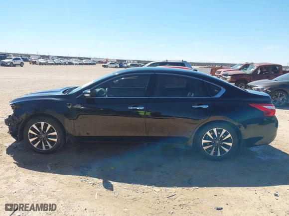 2017 Nissan Altima 2.5 SR with VIN 1N4AL3AP2HC258805, listed as a IAAI auction lot 41576085 with 137,491 mi miles. Bid and sale history available at carsss.com. Image 15.
