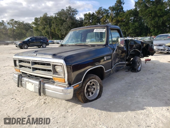 1986 Dodge Trucks z VIN 1B7HD14TXGS016934, wystawiony jako Copart lot #69426432 z przebiegiem 333 mil mil oraz Szkody całkowita. Historia ofert i sprzedaży dostępna na DreamBid. Obrazek 1.