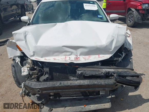 2013 Volkswagen Jetta SE с VIN 3VWDX7AJXDM365203, выставлен на аукционе IAAI как лот 42551918 с пробегом 124 946 миль миль и . История ставок и продаж доступна на DreamBid. Изображение 6.