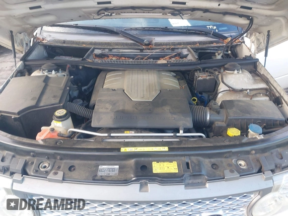 2008 Land Rover Range Rover SC with VIN SALMF13438A275736, listed as a IAAI auction lot 42233328 with 138,286 mi miles and . Bid and sale history available at DreamBid. Image 10.