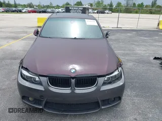 2007 BMW 3 Series 328i z VIN WBAVA37507NL13887, wystawiony jako IAAI lot #42429236 z przebiegiem 191 773 mil mil oraz . Historia ofert i sprzedaży dostępna na DreamBid. Obrazek 6.