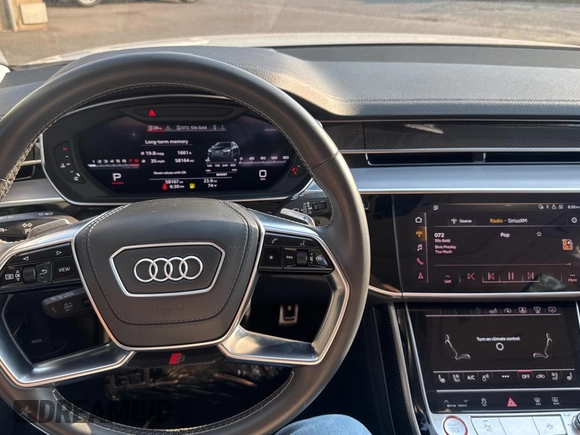 2020 Audi S8 z VIN WAU8SAF82LN011960, wystawiony jako Copart lot #59629095 z przebiegiem 58 167 mil mil oraz Czysty tytuł • Clean title. Historia ofert i sprzedaży dostępna na DreamBid. Obrazek 9.